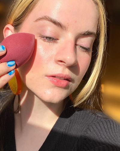 Sponge/Makeup Blender + Wash Ball
