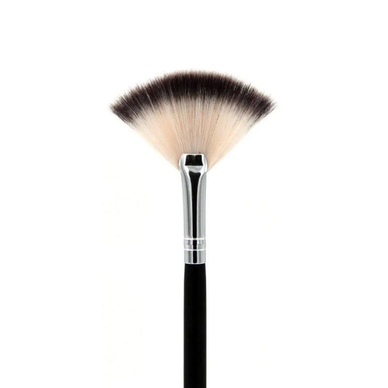 Deluxe Soft Fan Brush