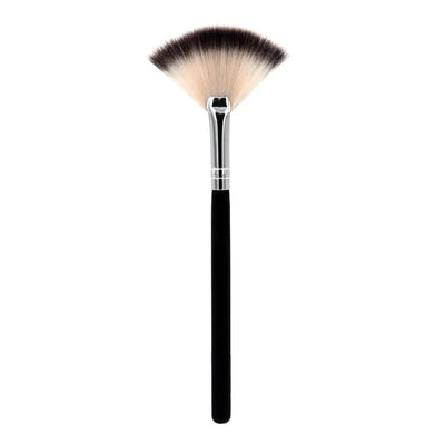 Deluxe Soft Fan Brush
